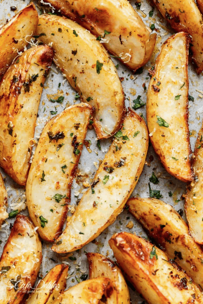 BLACK GARLIC POTATO WEDGES